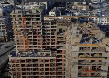 Плашещи темпове на застрояване във Варна улови от птичи поглед дрон Морско око (ВИДЕО)