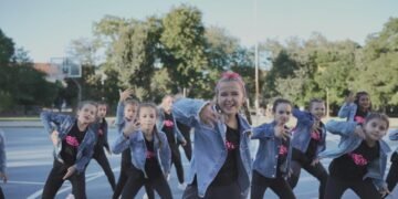 Artistix с прекрасно послание за любовта към книгите чрез танц и вдъхновение (ВИДЕО)