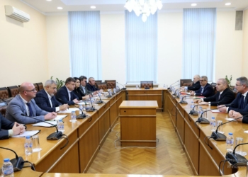 Гроздан Караджов: Навсякъде където е възможна човешка грешка в железницата, трябва да има система за вторичен контрол