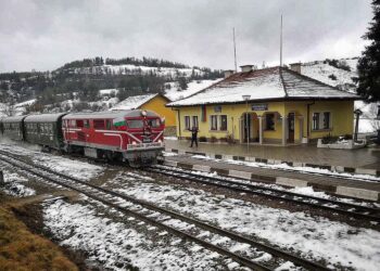 Какви красоти можем да видим при разходка с теснолинейка в България? (ВИДЕО)