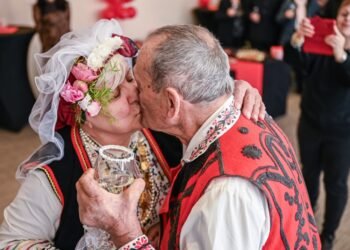 30 двойки със семеен стаж между 50 и 73 г. отбелязаха в Девня Международната седмица на брака