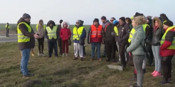 Граждани се събраха на протест, настояват за спешен ремонт на част от пътя Варна – Долище