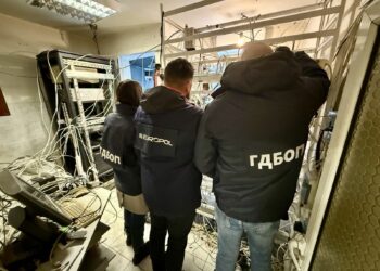 След акция на ГДБОП във Варна и Добрич: Спряха дейността на кабелен оператор, разпространявал програми без права!