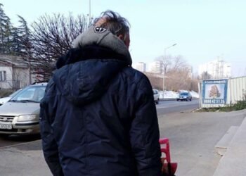 Животът му е тъжна приказка! Без подслон, доходи и близки, Светльо и Бъни преживяват по Божията и човешка милост!