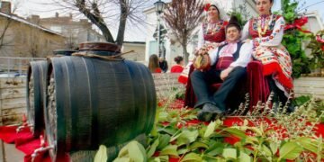 Трифон Зарезан е! Празник на плодородието!