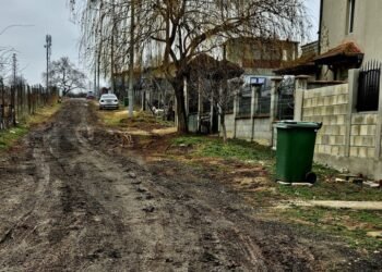 Жителите на община Аврен настояват за спешно обновяване на пътната инфраструктура (СНИМКИ)