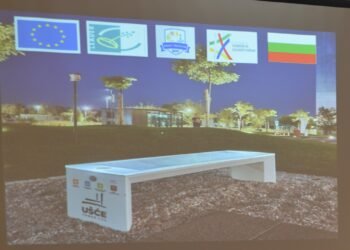 Монтират “умни” пейки в Белослав и Аврен