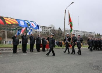 Флотилия бойни и спомагателни кораби с нов командир (СНИМКИ)