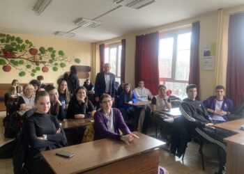 Ръководителят на Апелативна прокуратура – Варна запозна ученици от Хуманитарната гимназия с предизвикателствата на професията си