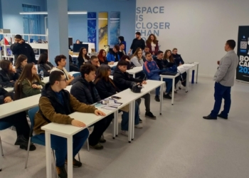 Стотици посетители в Деня на отворените врати в Морското училище във Варна (СНИМКИ)