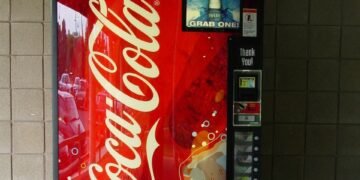 „Пробация“ за 39-годишен, откраднал монетник на вендинг автомат