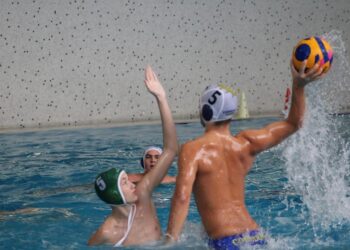 „Комодор” с две разгромни победи при U16