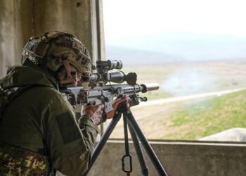 Съвместна подготовка на снайперисти от 4-ти механизиран батальон на полигон „Ново село“ (СНИМКИ)