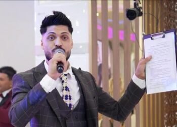 Сватбен водещ от Шумен с трогателен коментар и човешки жест