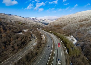 Шофьорите да се движат с повишено внимание в участъка между 415-и и 418-и км на АМ „Хемус“ в посока Варна