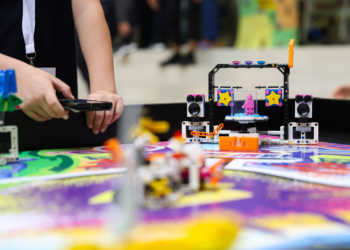 Състезание с роботи, LEGO изложение и фестивален хепънинг тази събота в Бургас