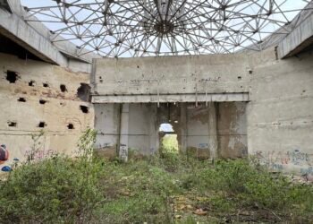 Поделението зад “Алати” – зловещ декор за филм на ужасите! Съдбата му остава в ръцете на държавата! Пазете децата си! (ВИДЕО/СНИМКИ)