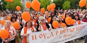 12 са отличените с „Награда на Шумен за образование и наука“