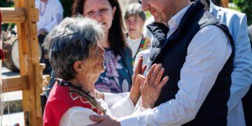 Министър Боршош: Фокус в туристическата реклама на България трябва да е нематериалното културно наследство