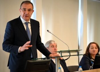 Борислав Гуцанов: Не се предвижда отнемане или ограничаване на вече придобити права на пенсионери