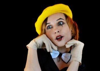 Скандално: Община Варна заставя детски учители да работят безплатно като аниматори в почивен ден с материали от детските градини!