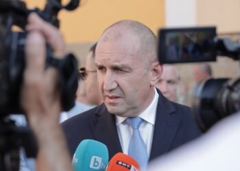 Румен Радев: Държавата е безпомощна пред покачването на цените