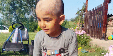 5-годишният Васко се бори с рядък агресивен рак, семейството му търси помощ!