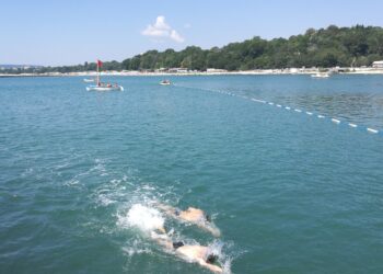Морската вода на старта и финала на маратона Галата – Варна е чиста