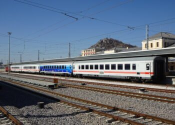 От днес вече са в продажба билетите за сезонните влакове от София до Варна и Бургас