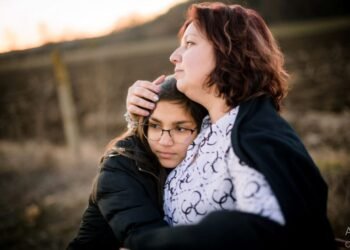 Програма „Скритите таланти на България“ кани: Стани ментор на талантлив младеж, лишен от родителска грижа!