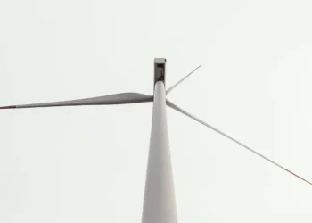 Продължават споровете около вятърен парк „Добротич уинд“: Депутат търси отговори за липсата на алтернативни решения