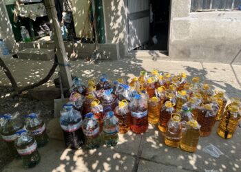 Над 1100 литра етилов алкохол задържаха митническите служители в Русе