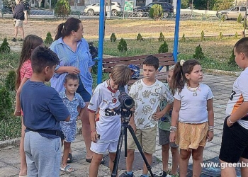 Децата на Партизани влязоха в ролята на орнитолози с мисия за лешоядите