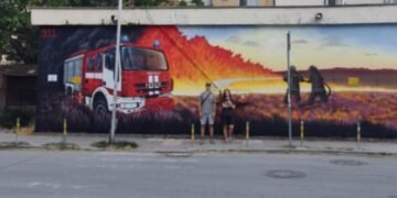 „Българско графити училище“ отдава почит на пожарникарите с нов графит