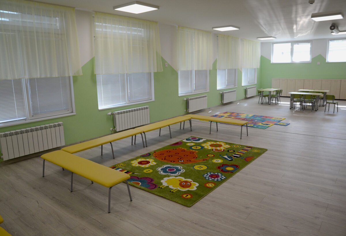 Две нови групи за целодневен престой са разкрити в новата пристройка към детска ясла №7 „Роза“