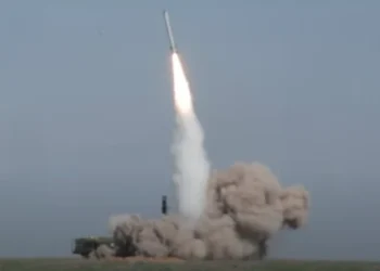 Русия обмисля да актуализира ядрената си програма на фона на „колосални заплахи“ от Запада