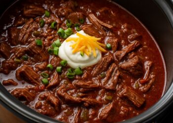 Тексаско чили на бавен огън: Рецепта за крехко телешко, което се топи в устата