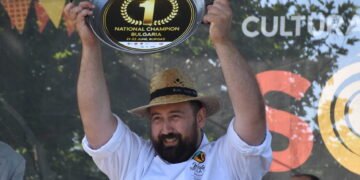 Шеф Калоян Колев ще представи България на Световното първенство по паеля във Валенсия (ВИДЕО)