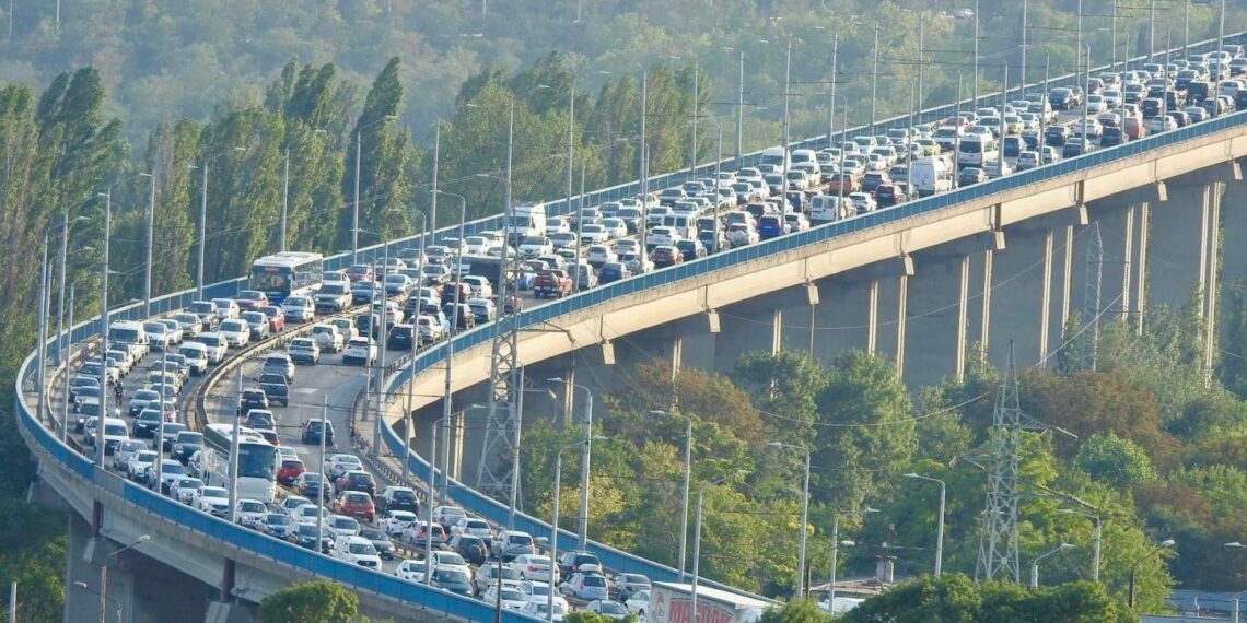 47% от варненци живеят над допустимите нива на шум заради трафика