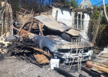 Зов за помощ: Семейство от с. Стоян Михайловски остана без дом след пожар