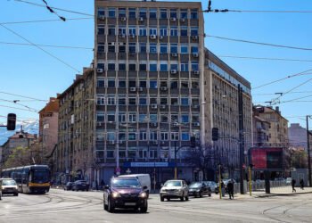 Кметовете на Карлово и Калофер благодарят на АПИ за извършените ремонти на републикански пътища в региона