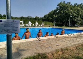 Бъдеще заедно: Вълчи дол стартира проект за интеркултурно образование с плуване и спорт