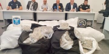 Предотвратиха трафик на марихуана за около 12 милиона лева през ГКПП „Капитан Андреево“, задържаха турски гражданин (ВИДЕО)