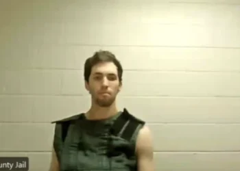 Прокурорите искат смъртна присъда за убиеца на Чарли Кърк: Какви са ключовите изводи от обвиненията срещу Тайлър Робинсън?