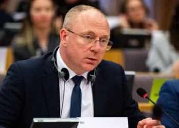 Станислав Стоянов оспорва решението за приемането на еврото в България пред Съда в Люксембург 