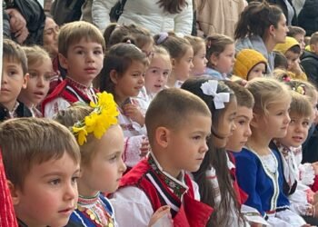 Уникален празник на тиквата даде урок по родолюбие на малчуганите от ДГ “Маргаритка” във Варна (ВИДЕО/СНИМКИ)