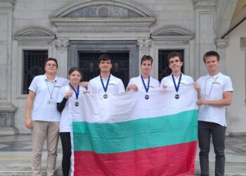 Българските информатици с 4 медала от Балканската олимпиада – ученичка от Шумен с исторически успех