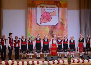 Над 600 изпълнители участваха във фестивала „Листопад на спомените“ 2025