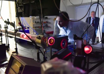 МИР ще подкрепи проект на БАН с потенциал за пробив в световната наука (ВИДЕО)