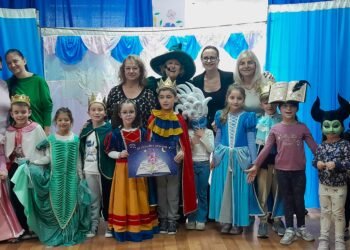 Бал на доброто с кака Марияна от театрална трупа „Трик-Трак” омагьоса децата от ДГ №8 „Христо Ботев”